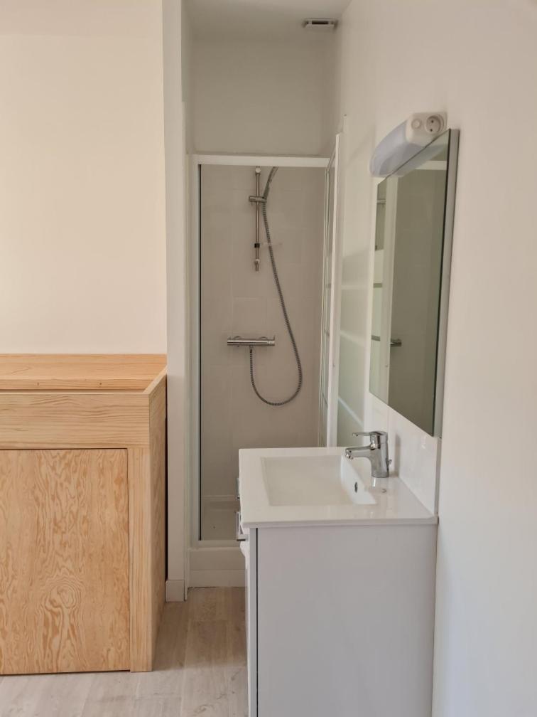 Chambre Privee Dans Maison D'Hotes Cenon Luaran gambar